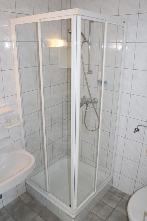Hotel Gasthof Kasino Villach Oda fotoğraf