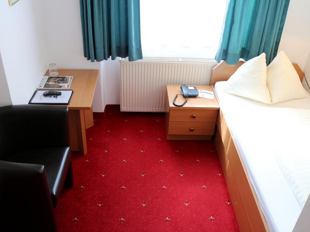 Hotel Gasthof Kasino Villach Oda fotoğraf
