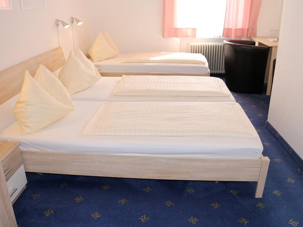 Hotel Gasthof Kasino Villach Oda fotoğraf